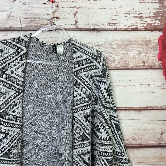 H&M Dividend Aztec open cardigan - Picture 6 of 10